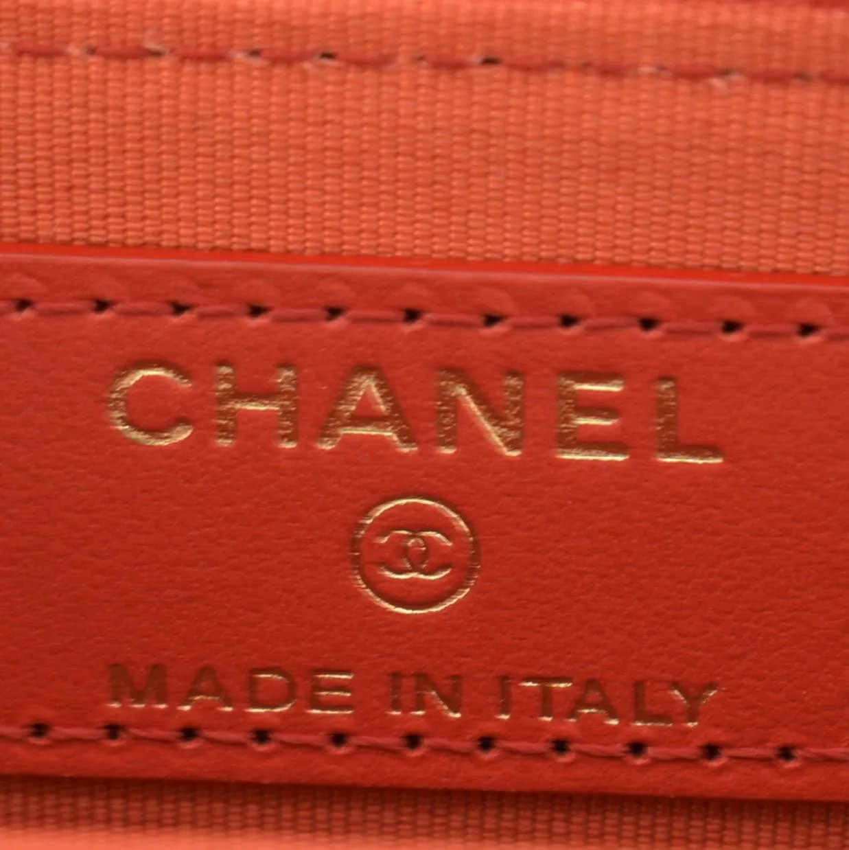 CHANEL Zipped Quilted Caviar Leather Coin Purse Red