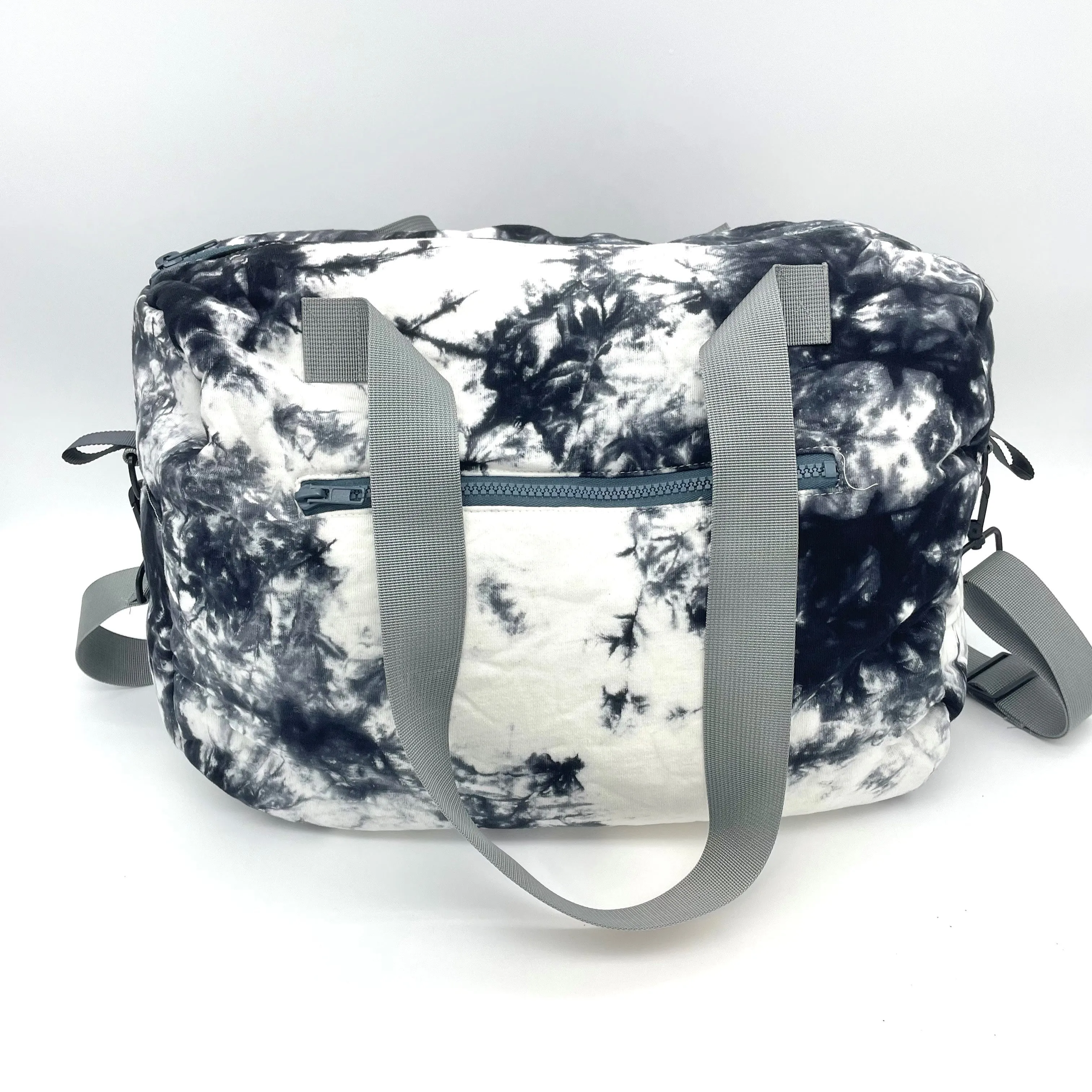 Dark Tie Dye Nursing Bag