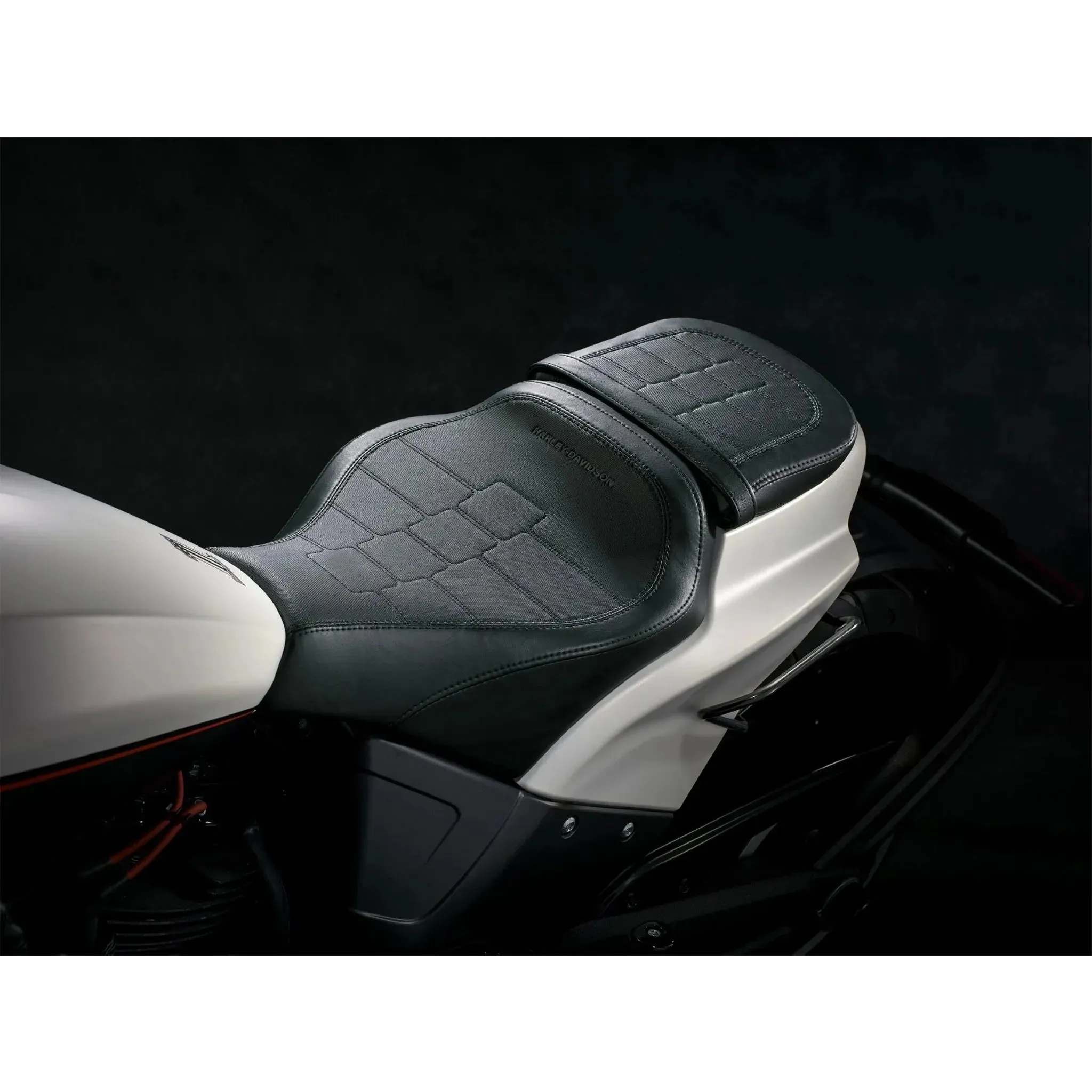 Harley-Davidson® Sundowner Solo Seat