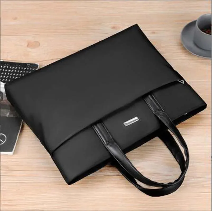 Hot Sale 2025 New Fashion Men Waterproof Nylon Briefcase Large Capacity Handbag Business Bag Casual Light Laptop Bag Totes