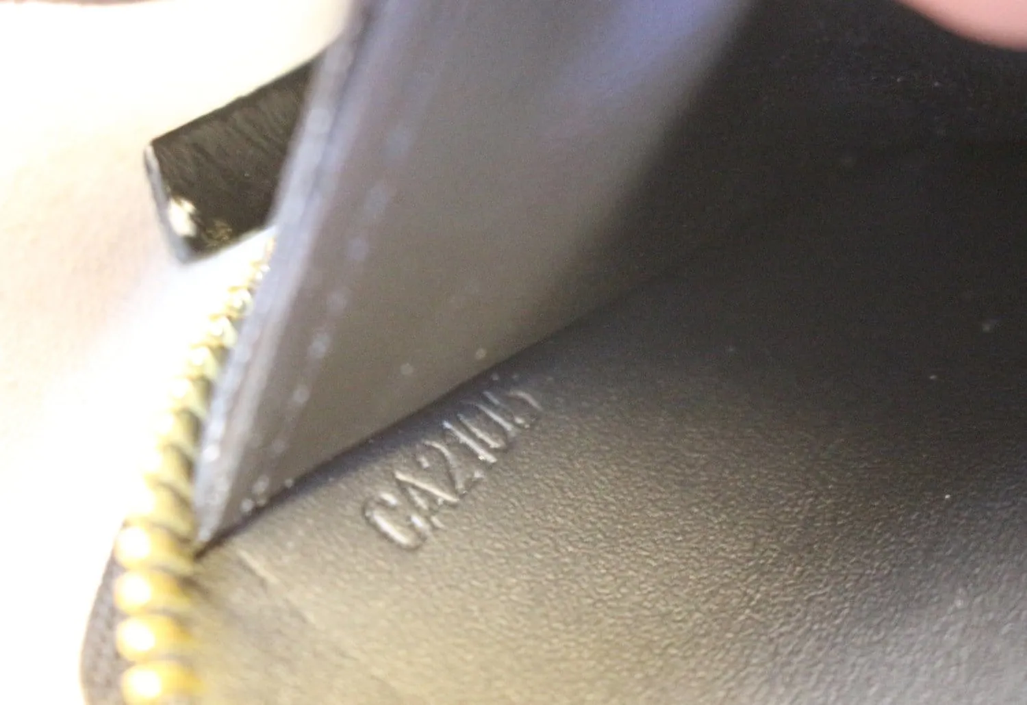 LOUIS VUITTON Black Vernis Clemence Wallet