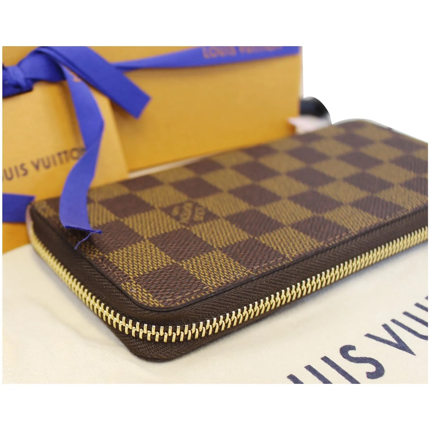 LOUIS VUITTON Clemence Damier Ebene Wallet