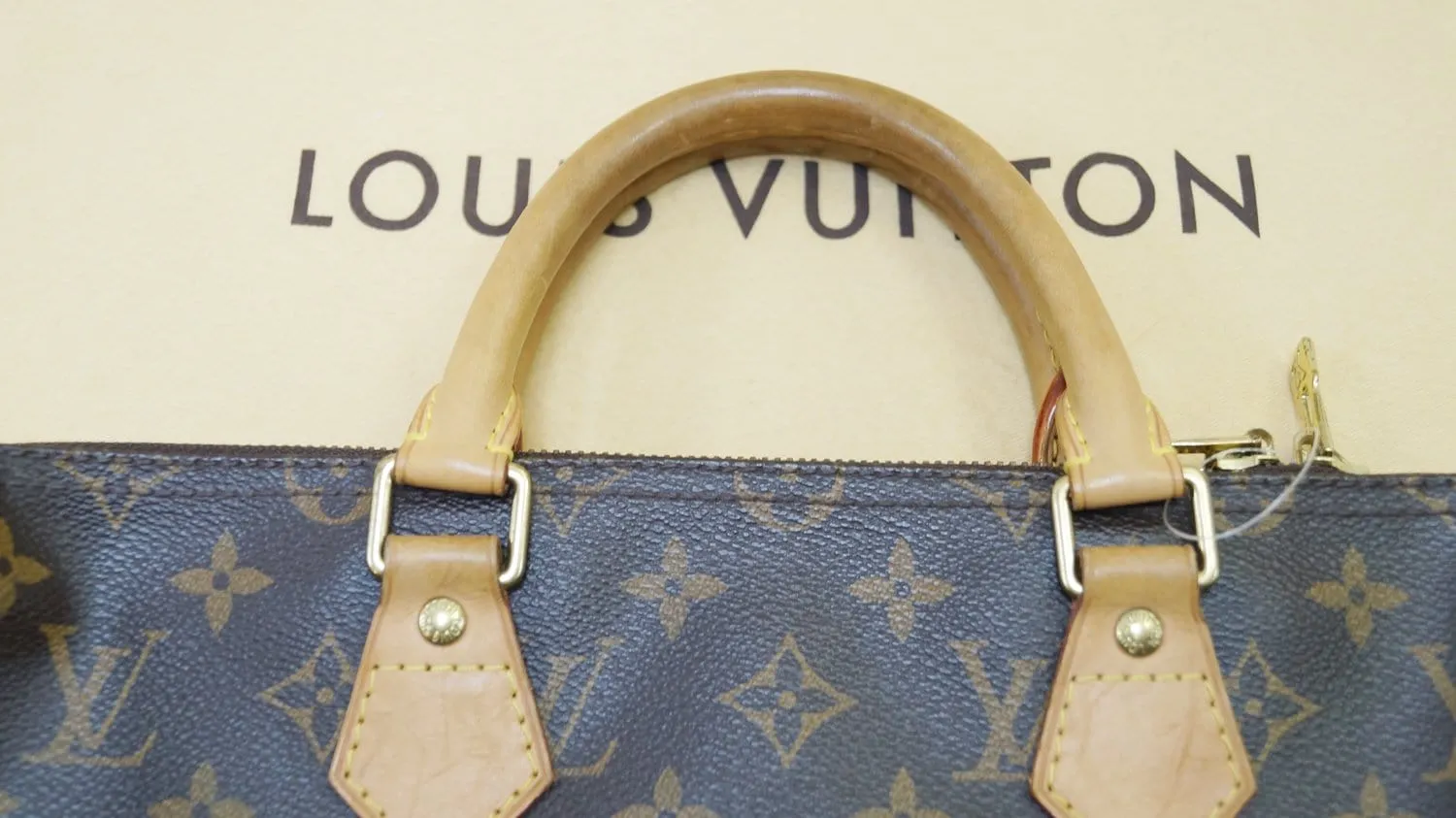 LOUIS VUITTON Monogram Canvas Speedy 35 Bandouliere Shoulder Bag
