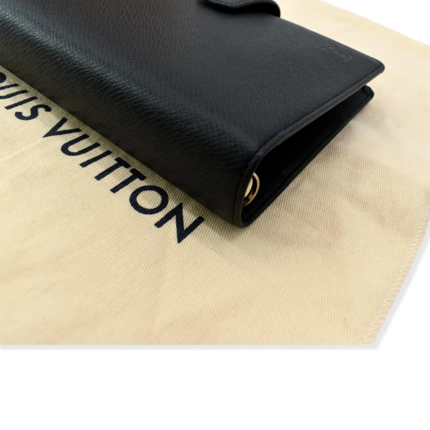 LOUIS VUITTON Taiga Leather Small Ring Agenda Cover Black