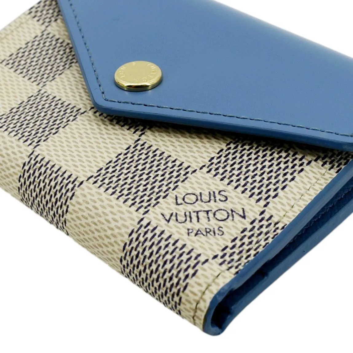 LOUIS VUITTON Zoe Damier Azur Wallet Light Blue