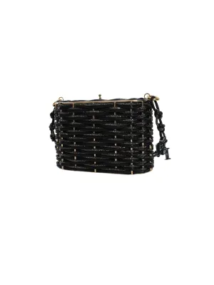 Shell Vertigo Clutch – Sculptural Glamour with a Modern Edge