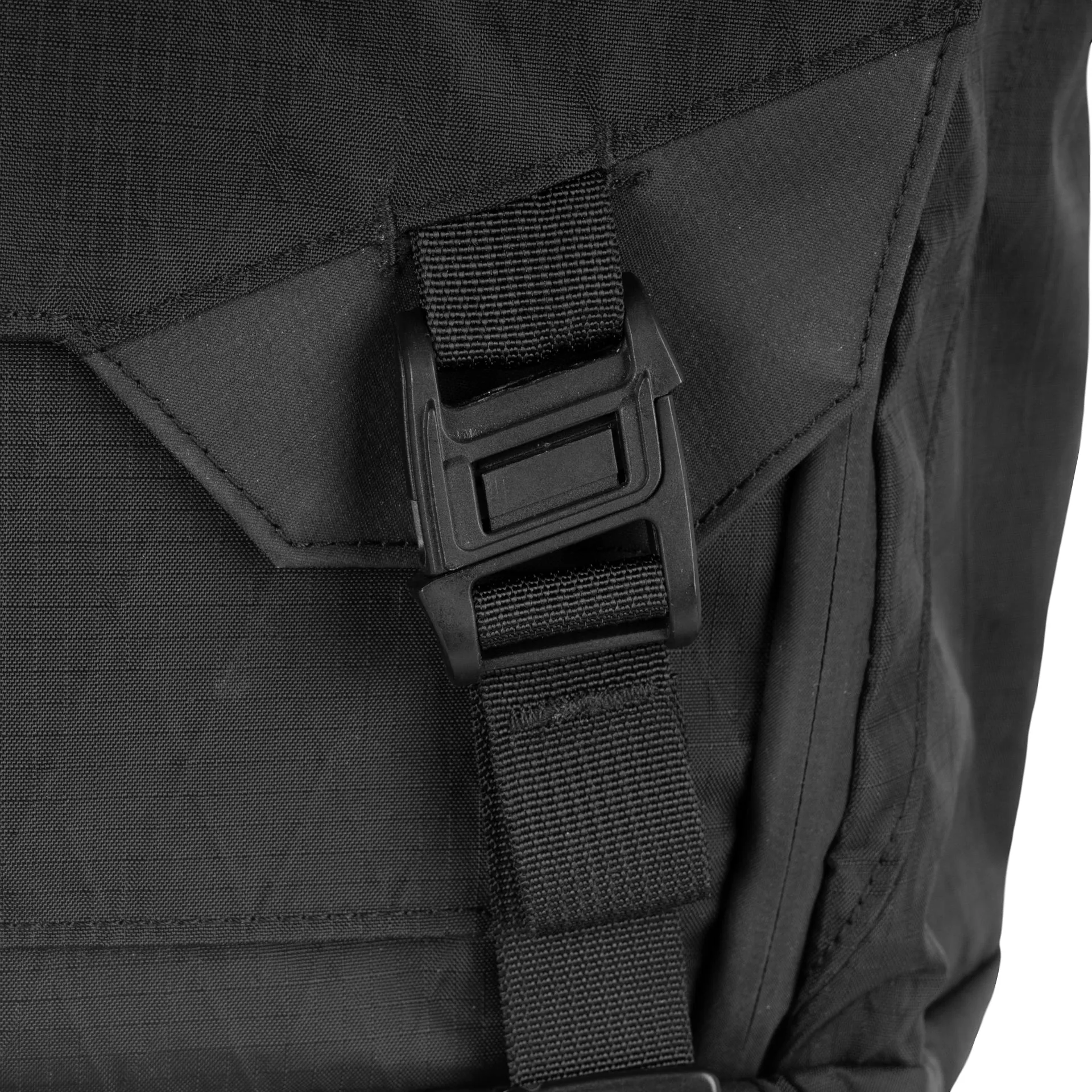 Triple Aught Design Axis Expedition Duffel